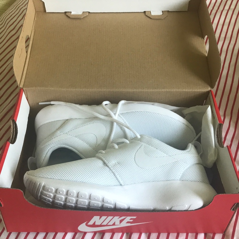 Women’s Nike Roshe One